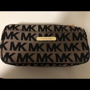 Michael Cors make up bag